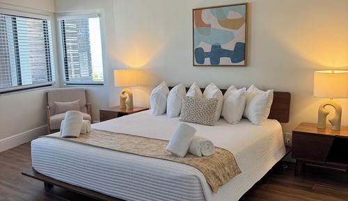 Suite, 1 Bedroom, Pool View