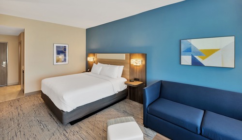 Suite, 1 King Bed