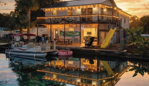House (4 Bedrooms)