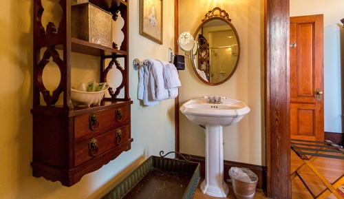 Superior Room, 1 King Bed (Juliet Gordon Low)