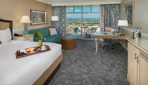 Room, 1 King Bed, Balcony (Sunset View)