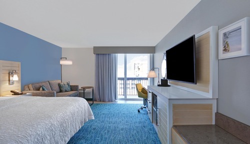 Standard Room, 1 King Bed (No View)