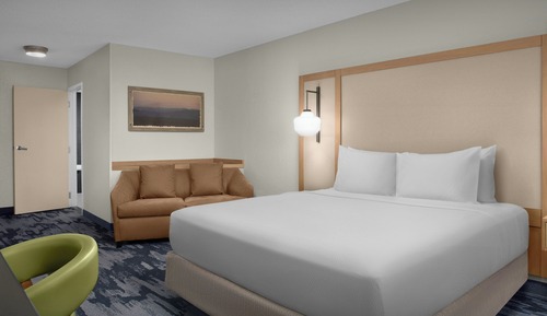 Studio, 1 King Bed with Sofa bed, Hearing Accessible (Accessible Bathtub)