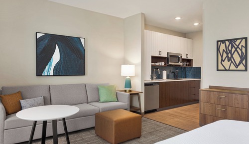 Studio Suite, 1 Queen Bed, Accessible (Communications)