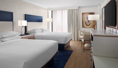 Room, 2 Queen Beds, Resort View (Balcony)