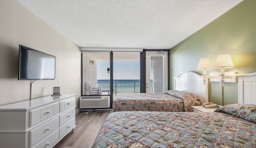 Studio, 2 Queen Beds, Balcony, Beach View