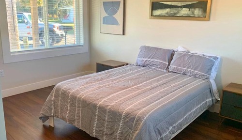 Deluxe Cottage, 1 King Bed with Sofa bed, Patio