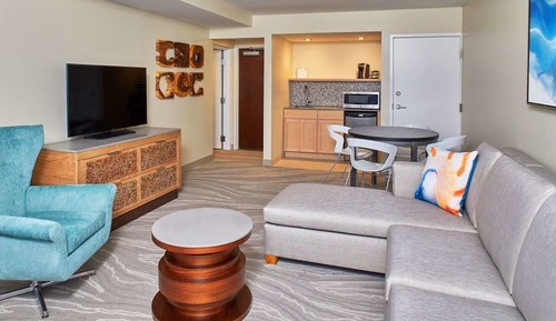 Suite, 1 Bedroom, Pool View, Tower (Escalera, Two Queens )