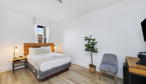 Standard Room, 1 Double Bed (Self check)