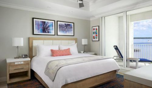 One-Bedroom King Villa with Harbor View