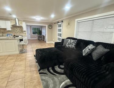 Three-Bedroom Vacation Home 