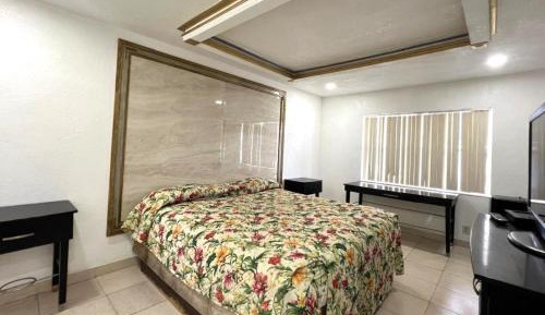King Bed Non-Smoking