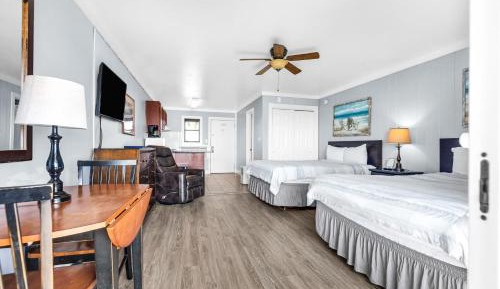 Deluxe Gulf View Double Queen