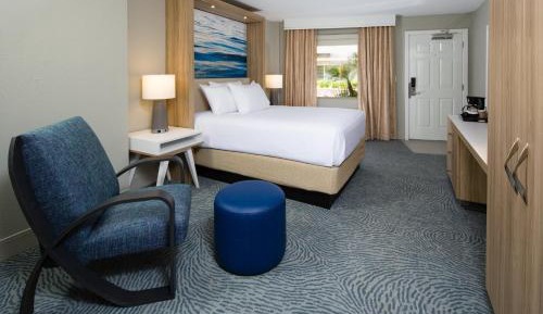 Standard King Room