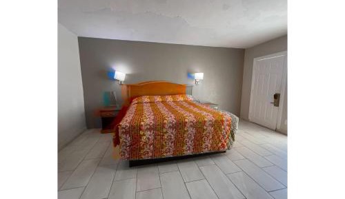 King Bed Non-Smoking