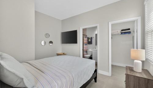 One-Bedroom House