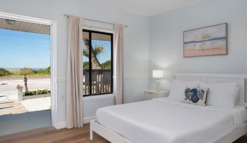 Studio with Sea View