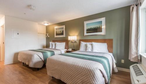 Studio Room with Two Queen Beds Non-Smoking