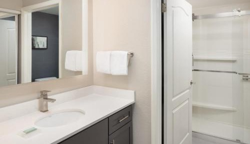 One Bedroom Suite 