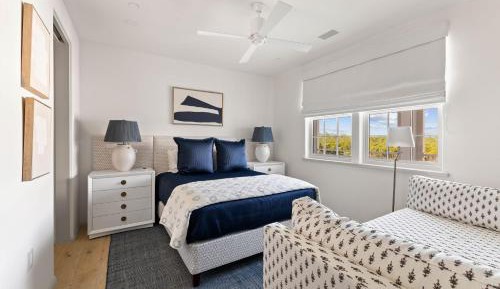 Two-Bedroom Deluxe Apartment with Ocean View