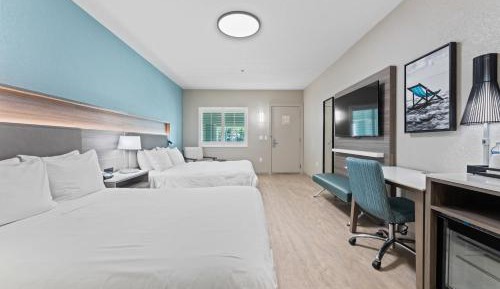 2 Queen Beds, Nonsmoking, Accessible