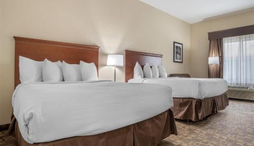 Queen Room with Two Queen Beds and Sofa Bed