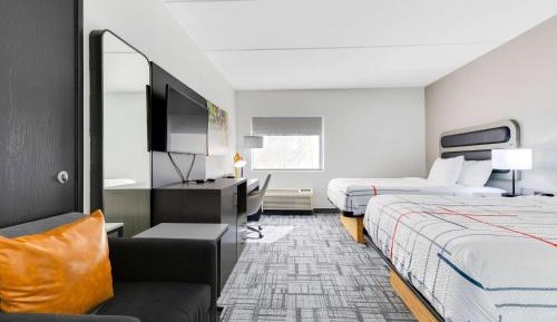 Deluxe Double Room with Two Double Beds