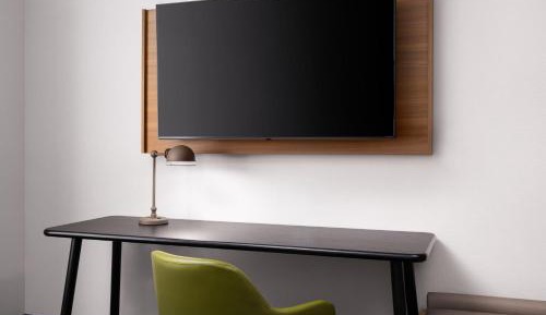 King Suite with Sofa Bed - Hearing Accessible