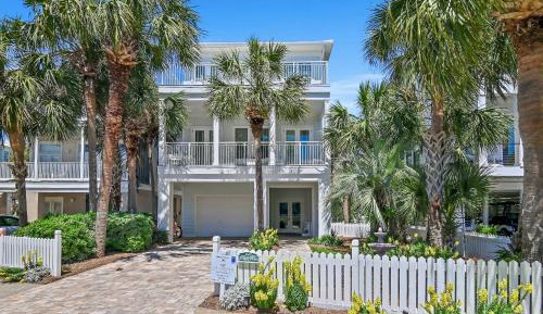Four-Bedroom Vacation Home