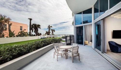 Two-Bedroom Suite