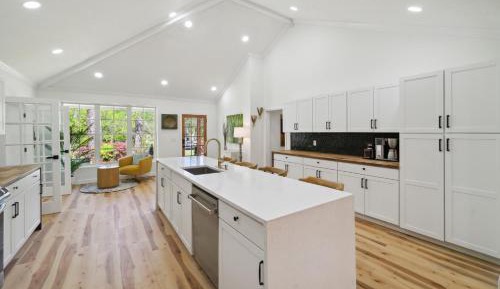 Four-Bedroom Vacation Home