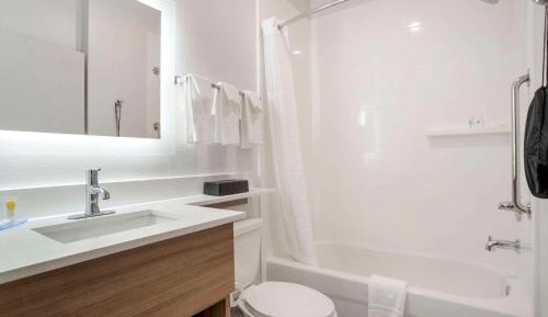 One Room Suite - Non Smoking