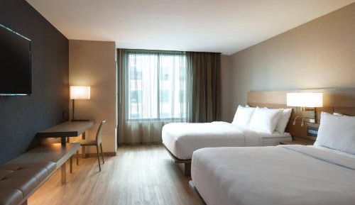 Double Queen Room