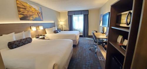 Double Room with Two Double Beds - Non-Smoking