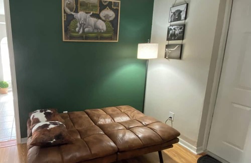 Wesley Chapel South House | Cozy Guest House in Zephyrhills/Wesley Chapel!