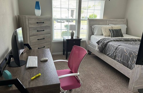 Northside House | Relaxing One Bedroom in Jacksonville in a beautiful neighborhood