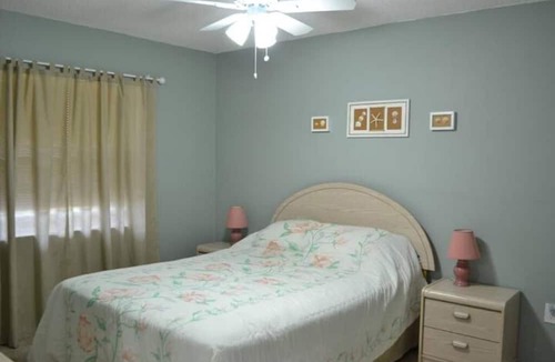 Rotonda Heights House | Single family home in Englewood, FL