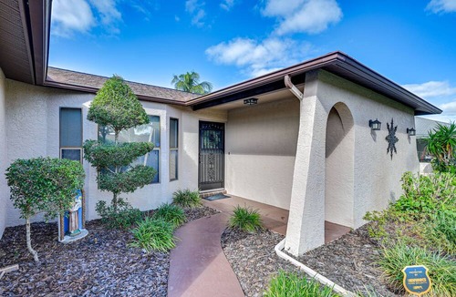 Embassy Hills House | Port Richey Home w/Pool, Near Beach Park!
