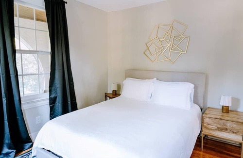 Montgomery Apartment | Chic 2BR Stay | Cozy Living & High-Speed WiFi