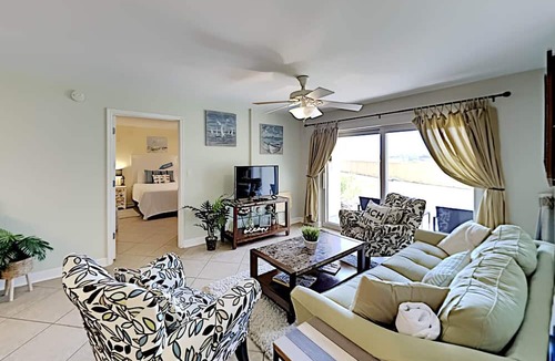 Pensacola Beach Condo | Regency Towers #107 West | Community Pool, Tennis!
