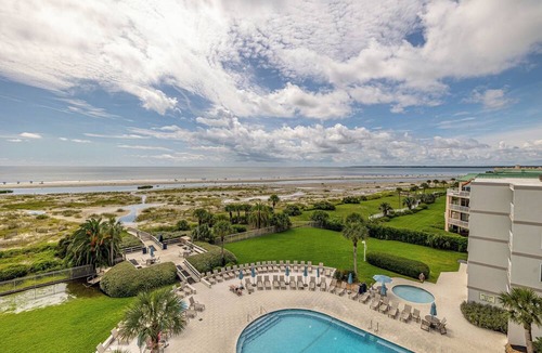 Saint Simons Island Condo | Beach Club 133 - 2 bed/2 bath Beach Club condo