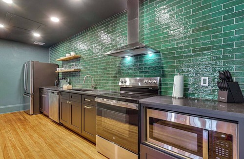 Eustis House | Heart of Historic Dtwn Eustis! MCM-Inspired Unit