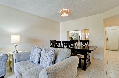 South Bradenton Apartment | ED Shorewalk, Pools, Tennis, Pickle Ball, near Beaches Anna Maria Island and IMG