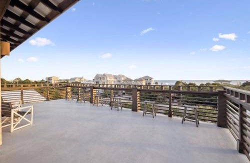 Seacrest House | Four Blue Palms by 30A Escapes