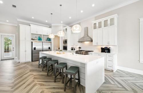 Seacrest House | Four Blue Palms by 30A Escapes