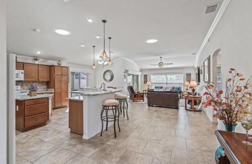 Fruitland Park Villa | 1068 Z4B VILLAGE OF PINE RIDGE by REMAX Premier