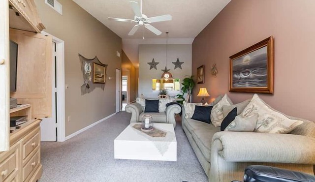 Shorewalk 202/4625 - Bradenton-Condo 2 Bedroom/2 Bath, 5 miles from Anna Maria Island and near Img, maximum occupancy of 4 people.