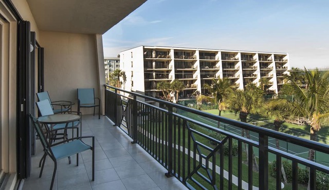 Gorgeous Ocean Views, Walk to Town, COMPLETE RENOVATION in 2023!
