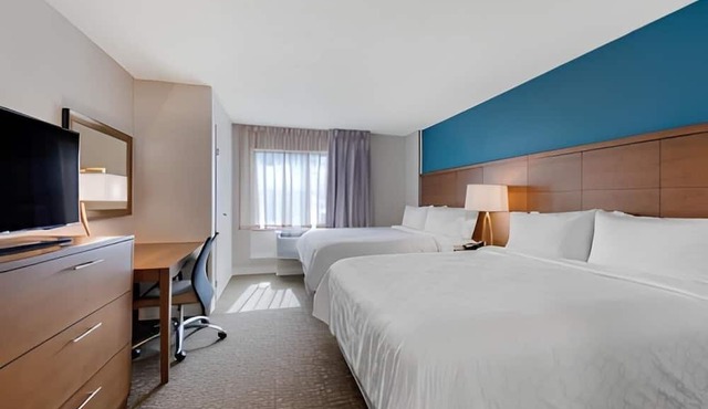 Magic-Filled Getaway! 3 Units w/Free Breakfast | Walt Disney World - 6.9 miles
